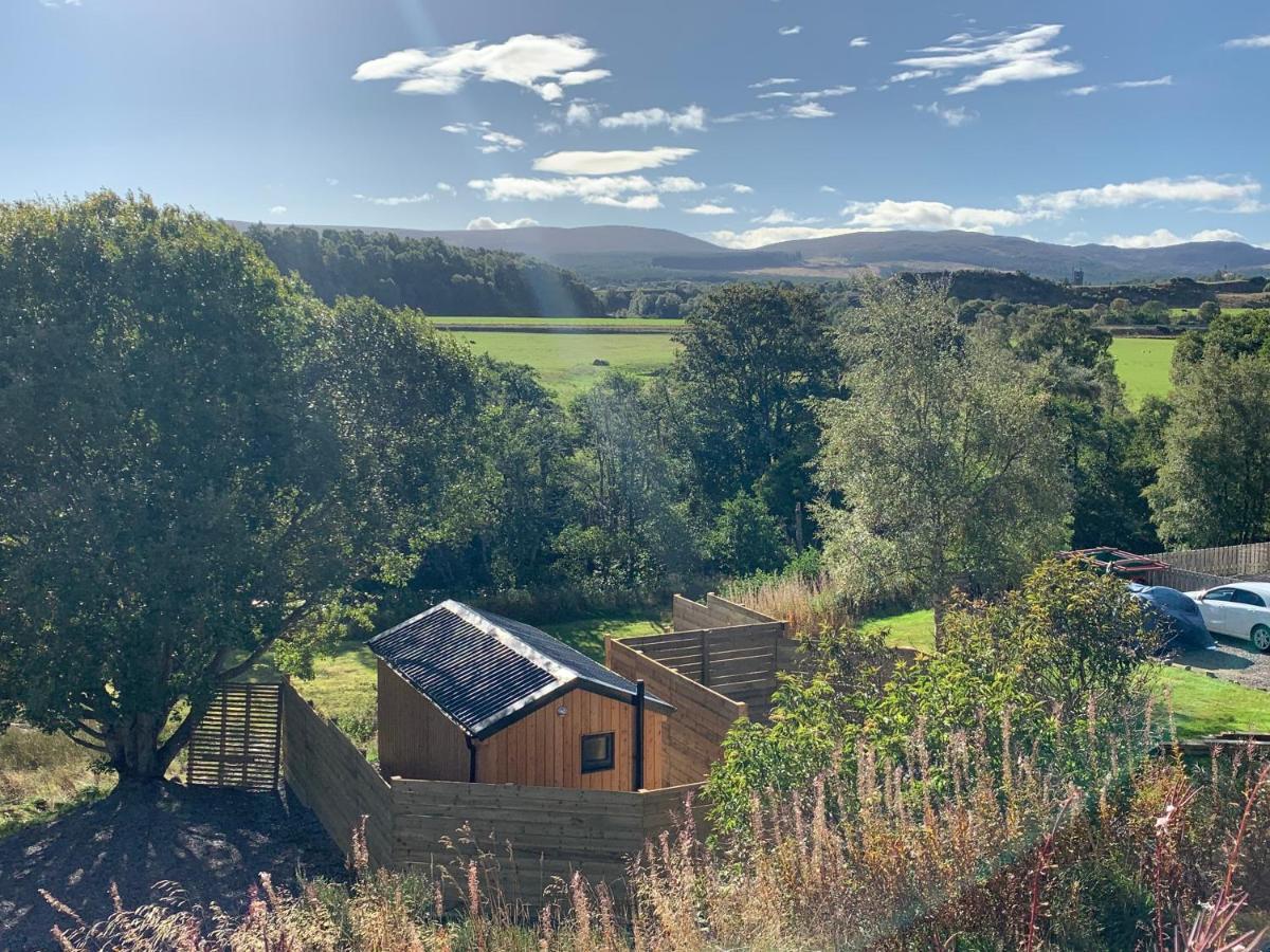 River Huts, Highland River Retreat With Hot Tub Inverness Exterior photo