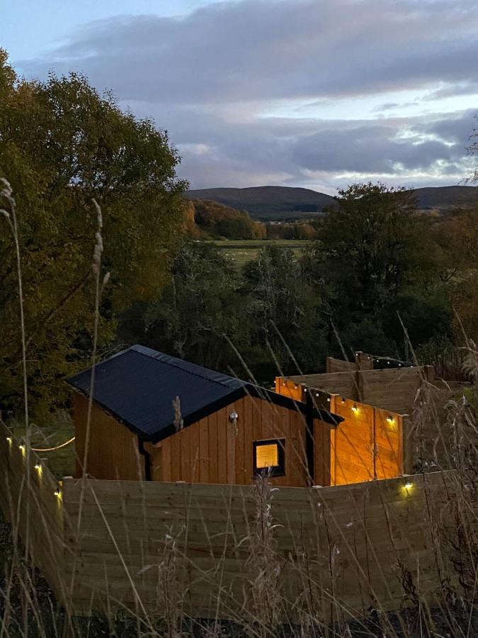 River Huts, Highland River Retreat With Hot Tub Inverness Exterior photo