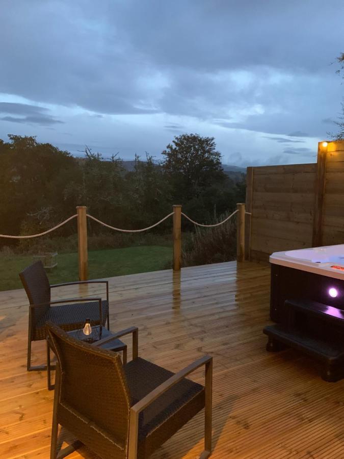 River Huts, Highland River Retreat With Hot Tub Inverness Exterior photo